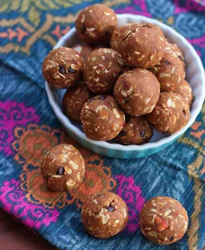 No Bake Peanut Butter Protein Bites