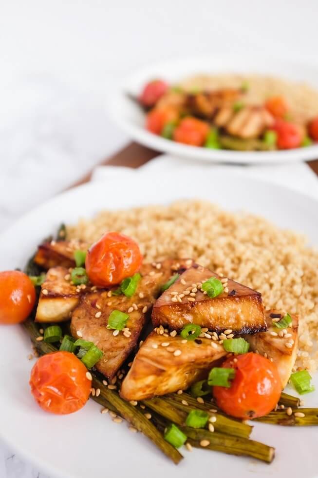 Spicy Baked Tofu & Veggies with Quinoa